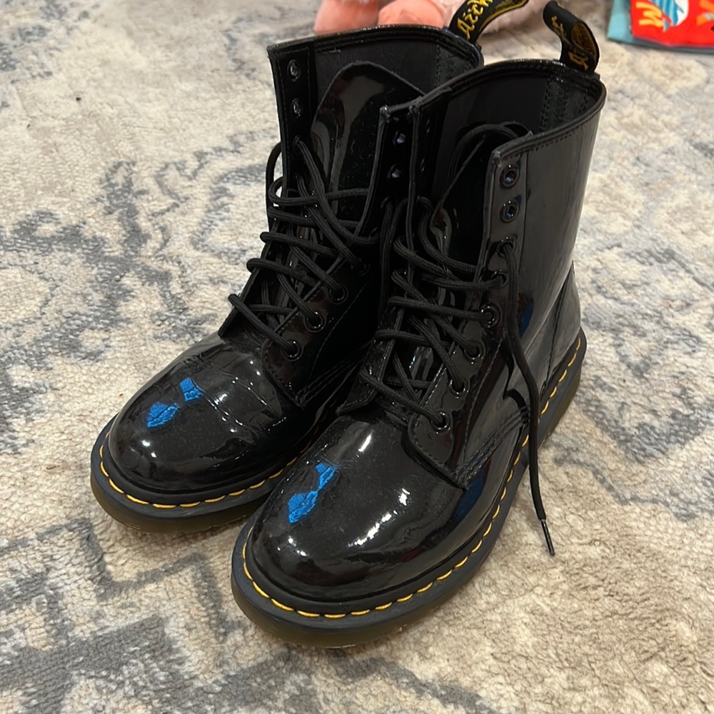 Dr marten boots! In 3 Bundles already! First to buy gets them